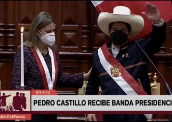 Perú: Pedro Castillo juró como presidente de Perú para el período 2021-2026