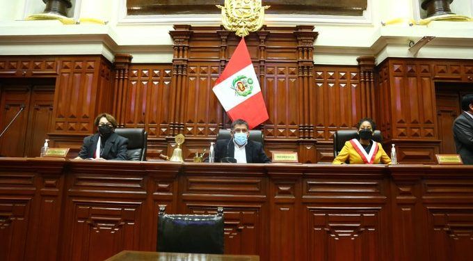 Perú: Oposición se quedó con la dirección del Congreso