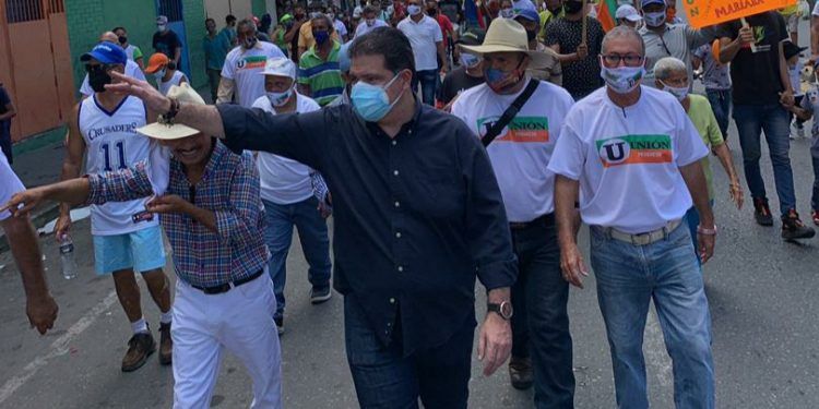 Amengual pide reconsiderar plan de vacunación de Fedecámaras para 3 millones de venezolanos