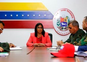 Delcy Rodríguez: Adultos mayores pueden acudir esta semana a cualquier centro de vacunación sin cita (+ Video)