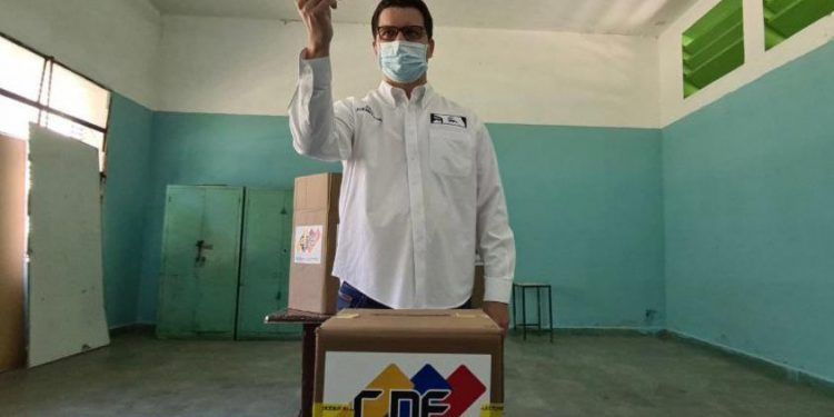 Julio Fuenmayor: primarias del PSUV levantan la voz de la democracia en el país