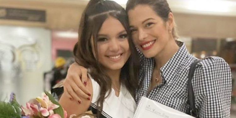 Mariángel Ruiz celebra con orgullo el debut de su hija como actriz