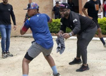Puerto Cabello: Pablo Sandoval estuvo de visita en su academia para captar nuevos prospectos