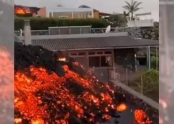 España: Volcán Cumbre Vieja arrasa con viviendas y generó más de 5.000 evacuados en La Palma (+ Video)