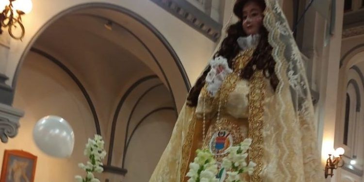 Argentina: Venezolanos en Buenos Aires celebraron a la Virgen del Valle, la periodista Jacmibel Rosas, fue la oradora de orden de la misa