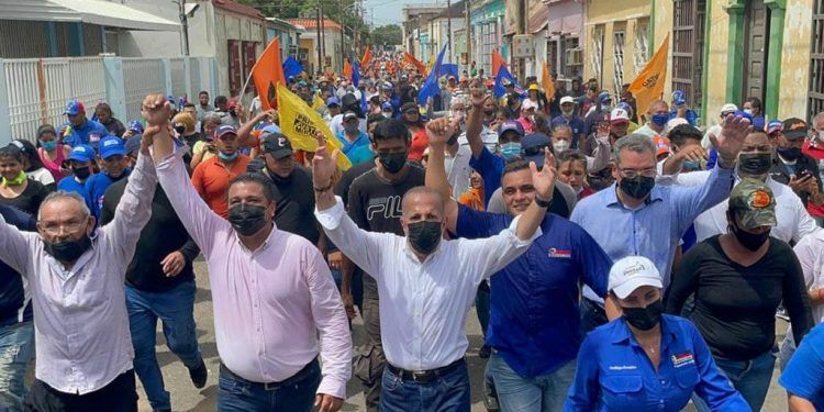 Manuel Rosales: «Los zulianos cuentan los días para la victoria y el cambio”