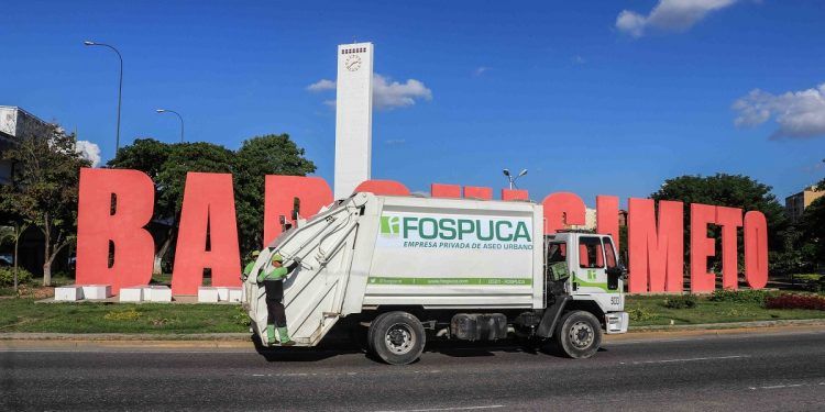 Lara: Fospuca ofrece descuentos y financiamiento a comerciantes de Iribarren