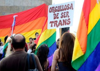 Estudio U. de Chile revela discriminaciones y violencias que sufren migrantes refugiadas trans