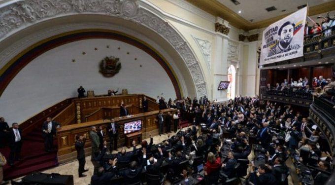 Reducido grupo de 23 diputados de la Asamblea 2015 calificaron como “inconstitucional” elecciones del 21Nov