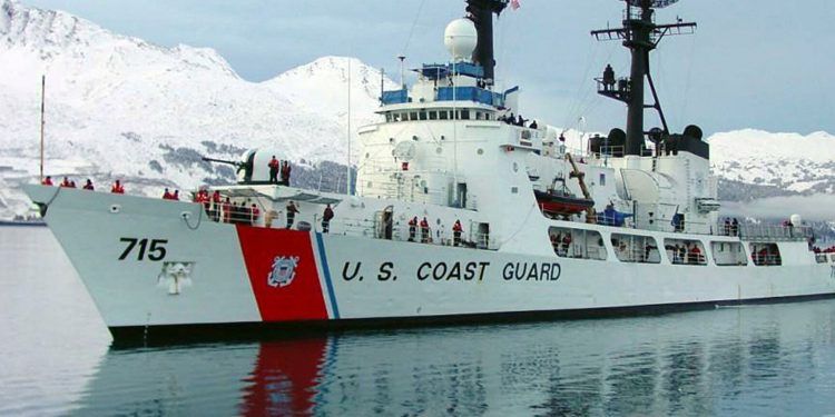 EEUU: Guardia Costera rescató a 12 balseros venezolanos cerca de Islas Vírgenes