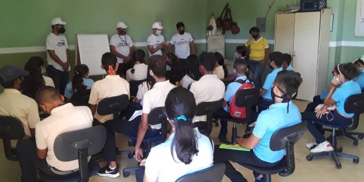 Todos por la Educación constata deficiencias graves en centros educativos de Nueva Esparta y Mérida