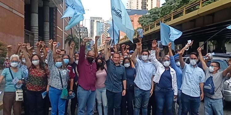 Caracas: Carlos Julio Rojas respaldó a Tomás Guanipa y juntos lideraron marcha por el centro de la capital