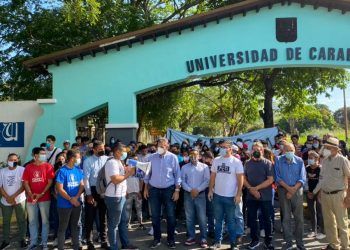 Comunidad UCista expresó su apoyo a la candidatura de Enzo Scarano