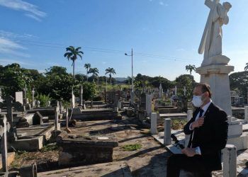 Carlos Lozano: Voy acabar con el saqueo de huesos en el Cementerio Municipal de Valencia