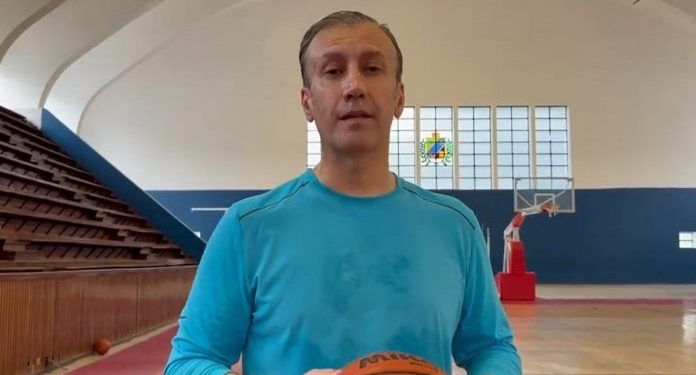 Tareck el Aissami confirmó mediante video que se sometió a una cirugía (+ Video)