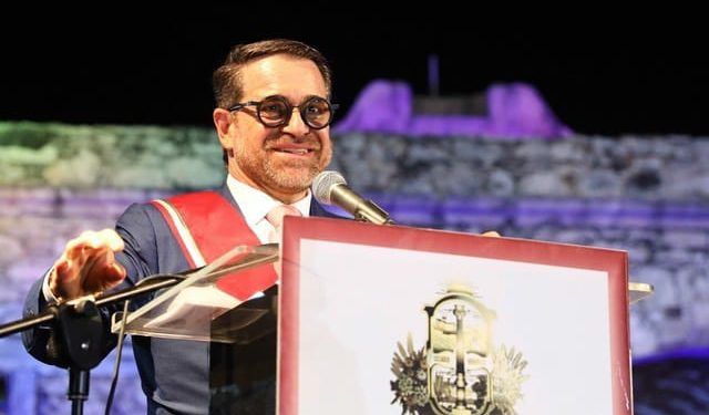 Maduro: «Qué bueno es Drácula gobernando, qué eficiente es, qué efectivo es gobernando»