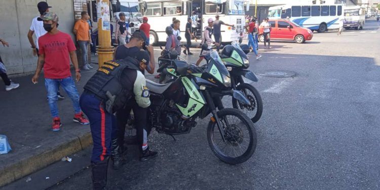 Carabobo: Polivalencia capturó a sujeto en Av. Aranzazu por agredir a su ex pareja