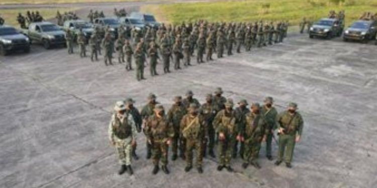 Apure: Comandante general del Ejército anunció una ofensiva contra grupos irregulares (+ imágenes)