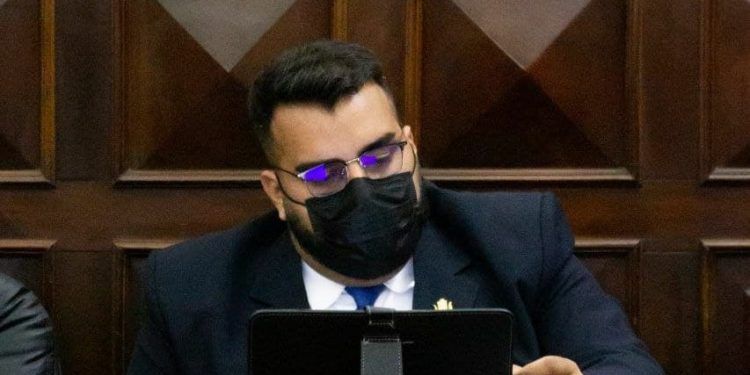 LIBRE OPINIÓN: SE ACABÓ EL PAN DE PIQUITO