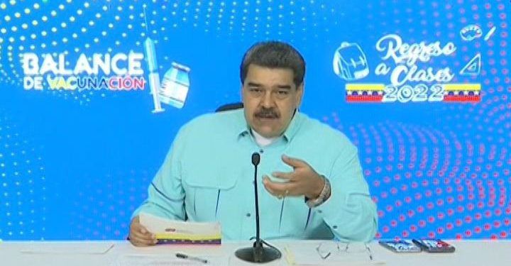 Maduro: Se continuará con la flexibilización abierta y clases presenciales hasta nuevo aviso en el país