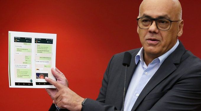 Jorge Rodríguez:  «Contamos con testimonios que indican que el «conejo» recibió entrenamiento paramilitar en Colombia»