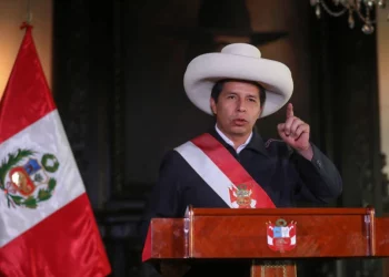 Perú: Presidente juramentó su cuarto gabinete en medio año de gestión
