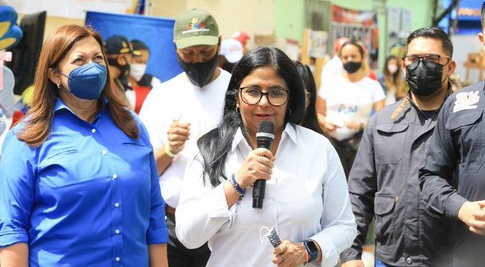 Delcy Rodríguez: «Hay que buscar y atender a los niños con vulnerabilidad nutricional»