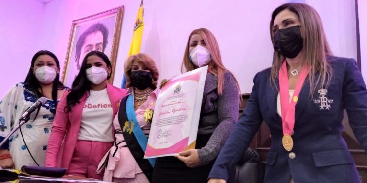 Zulia: Clez entregó la Orden Ana María Campos en honor al Día Internacional de la Mujer