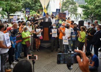Guaidó:  Se debe fijar fecha para elecciones presidenciales antes del 2024