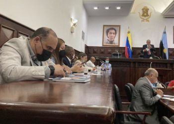 Zulia: Parlamento activará comisión especial en defensa de los comerciantes informales