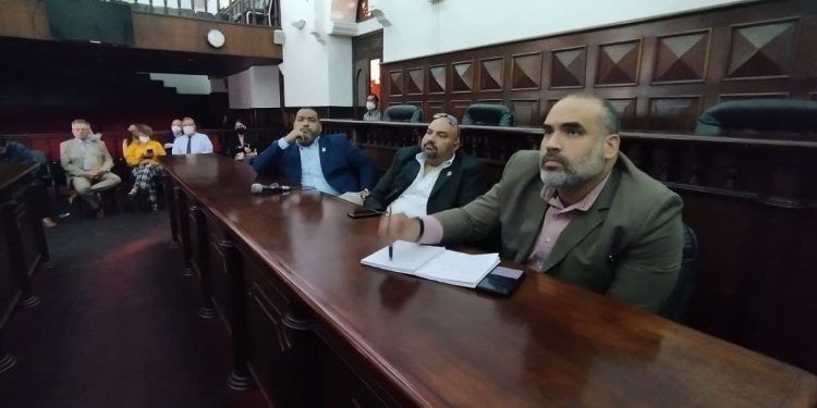 Legisladores buscan soluciones a la crisis energética con la asesoría de la Cámara Petrolera del Zulia