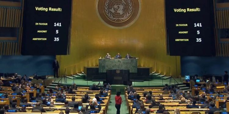 URGENTE | Asamblea General de la ONU aprobó declaración que deplora la invasión de Rusia a Ucrania