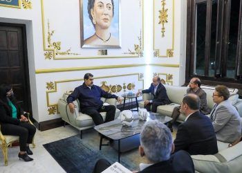 Maduro se reunió con funcionarios de la OIT, tras la realización del Foro de Diálogo Social