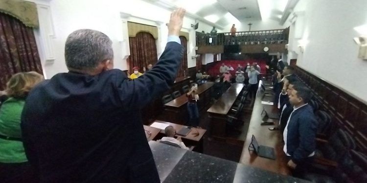 Zulia: Clez aprueba crédito extraordinario para atender la emergencia por las lluvias en el Sur del Lago