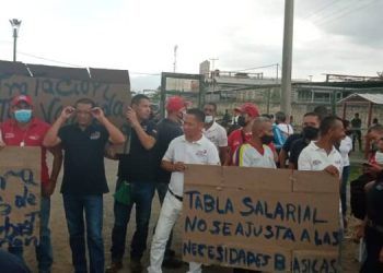 Trabajadores de Industrias Diana también protestaron: “Todo es una vaciladera, nadie nos da respuesta”