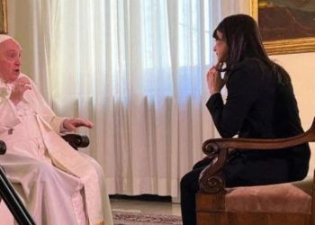 Papa Francisco: El mundo elige la guerra, pero Dios no deja de salvarnos