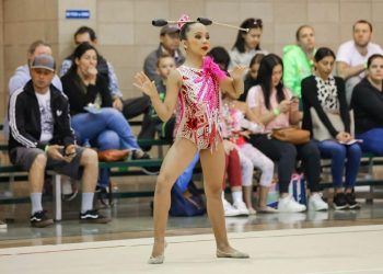 Gimnasta venezolana Amarantha Acosta se alzó con doble plata en campeonato internacional en Texas