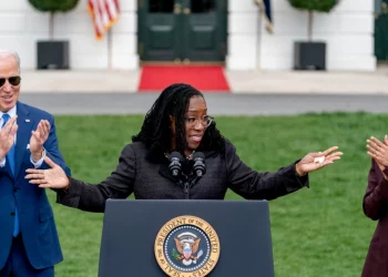 Primera mujer negra en Corte Suprema de EEUU: «Llegamos»