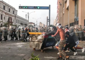 Perú:  Protestas debilitan al Gobierno de Pedro Castillo