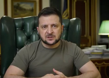 Zelenskyy cataloga de «carnicería» acciones de tropas rusas en Ucrania, las acusa de crímenes de guerra