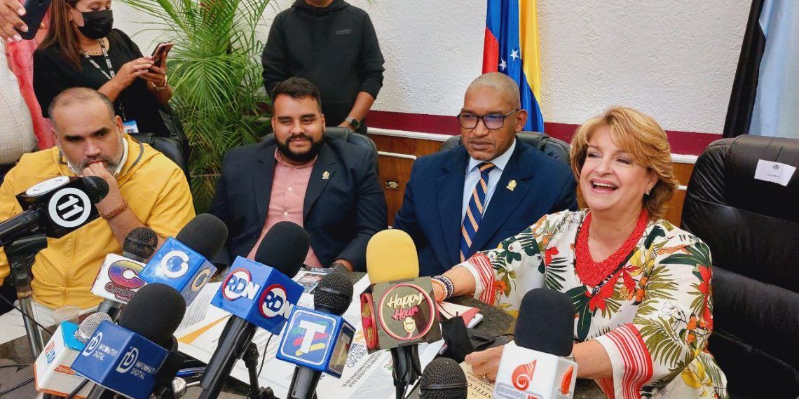 Zulia: CLEZ convoca al Premio Estadal de Periodismo 2022 “Antonio Núñez Rovira”