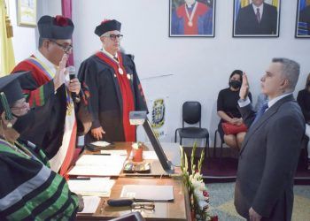 Fiscal Tarek William Saab recibió Doctorado en Ciencias Penales y Criminalísticas