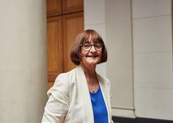 Rosa Devés es elegida como nueva Rectora de la Universidad de Chile para el período 2022-2026