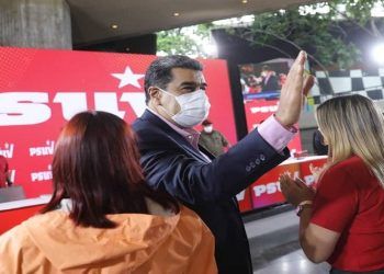 Maduro anunció recuperación del salario para trabajadores