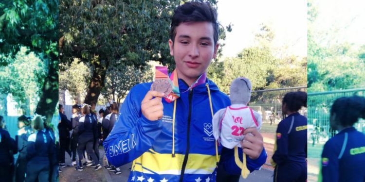 Sebastián Ávila logró su primera medalla de Tiro con Arco en Rosario