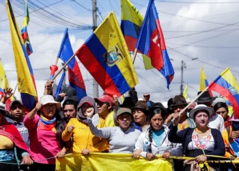 Ecuador: Gobierno y líderes indígenas firman acuerdo para poner fin a semanas de paro nacional