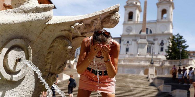 Italia enfrenta una fuerte ola de calor