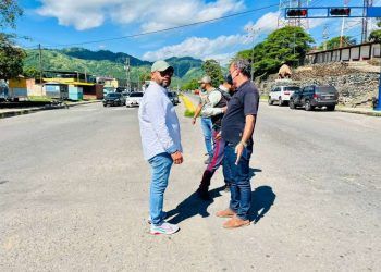 Carabobo: Alcalde de Morón inspeccionó reparación de semáforos