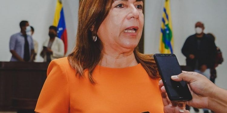 Zaida Vahlis: Un error garrafal aumentar precio del combustible diesel