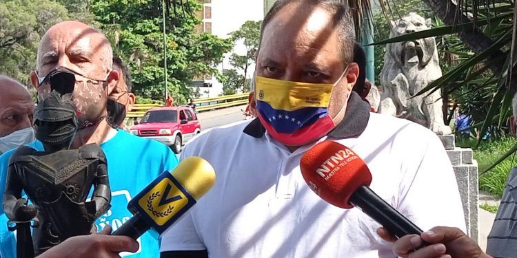Caracas:  Develan que 20% de casas en barrios de Petare son de madera y no tienen baños sino letrinas